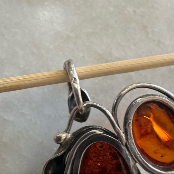 Vintage Sterling Silver Amber Pendant - large - Picture 6 of 14